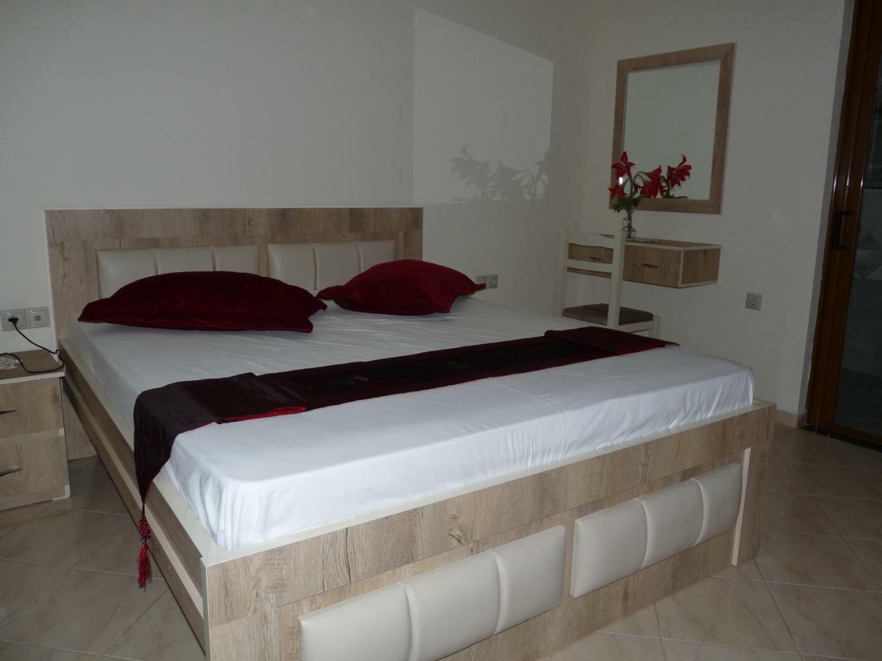 Apartment Dejvi Sarandë Exterior foto